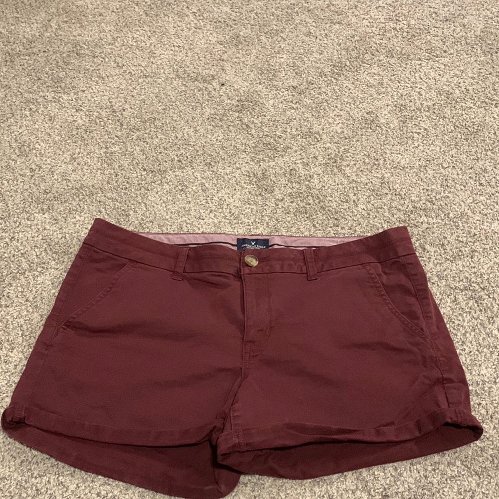 Maroon american eagle midi shorts